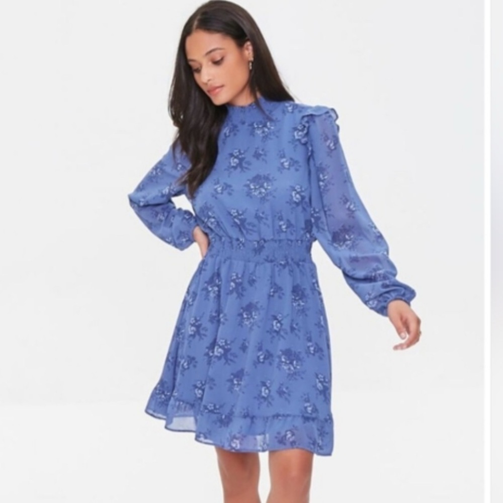 Forever 21 Blue Floral Long-Sleeve Mini Dress